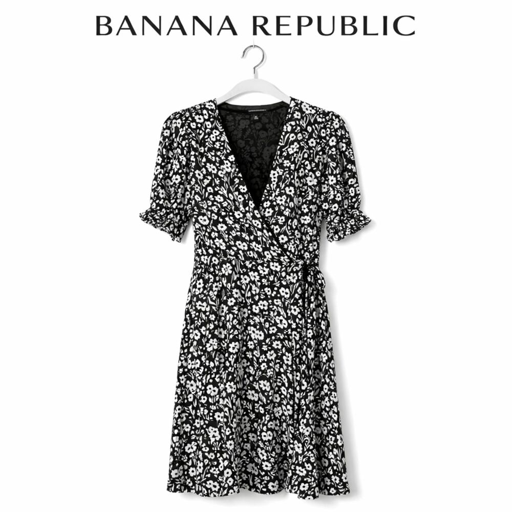 Banana Republic Black White Floral Wrap Dress‎ 6 Lined Short Sleeve Feminine